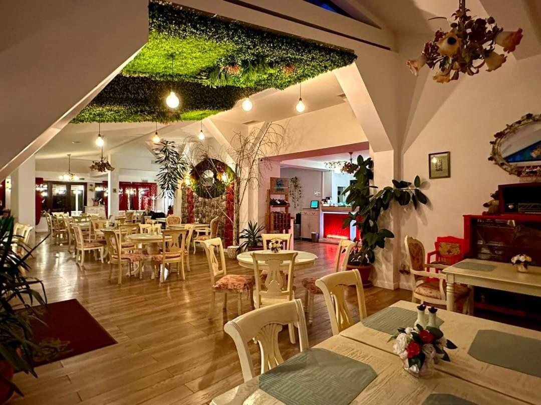 Vila Roxy Poiana Brasov Exteriör bild